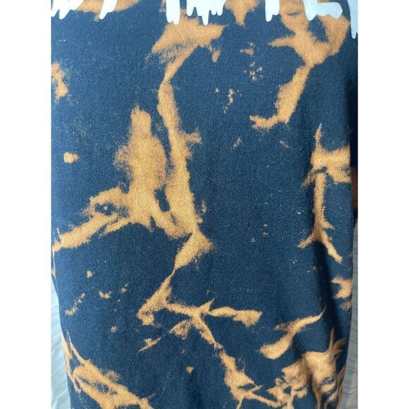 🌸 Gildan Heavy Cotton "Momster" T Shirt Black with Bleach Tie Dye Halloween - Picture 9 of 9